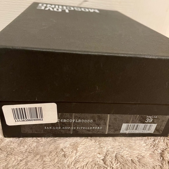 Love Moschino strapped black and gold sandals - Picture 3 of 12